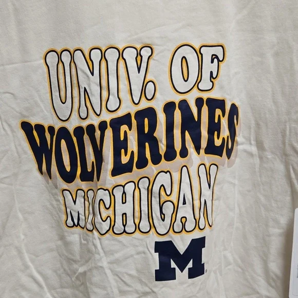 University of Michigan Wolverines T-Shirt NWT - Picture 3 of 9